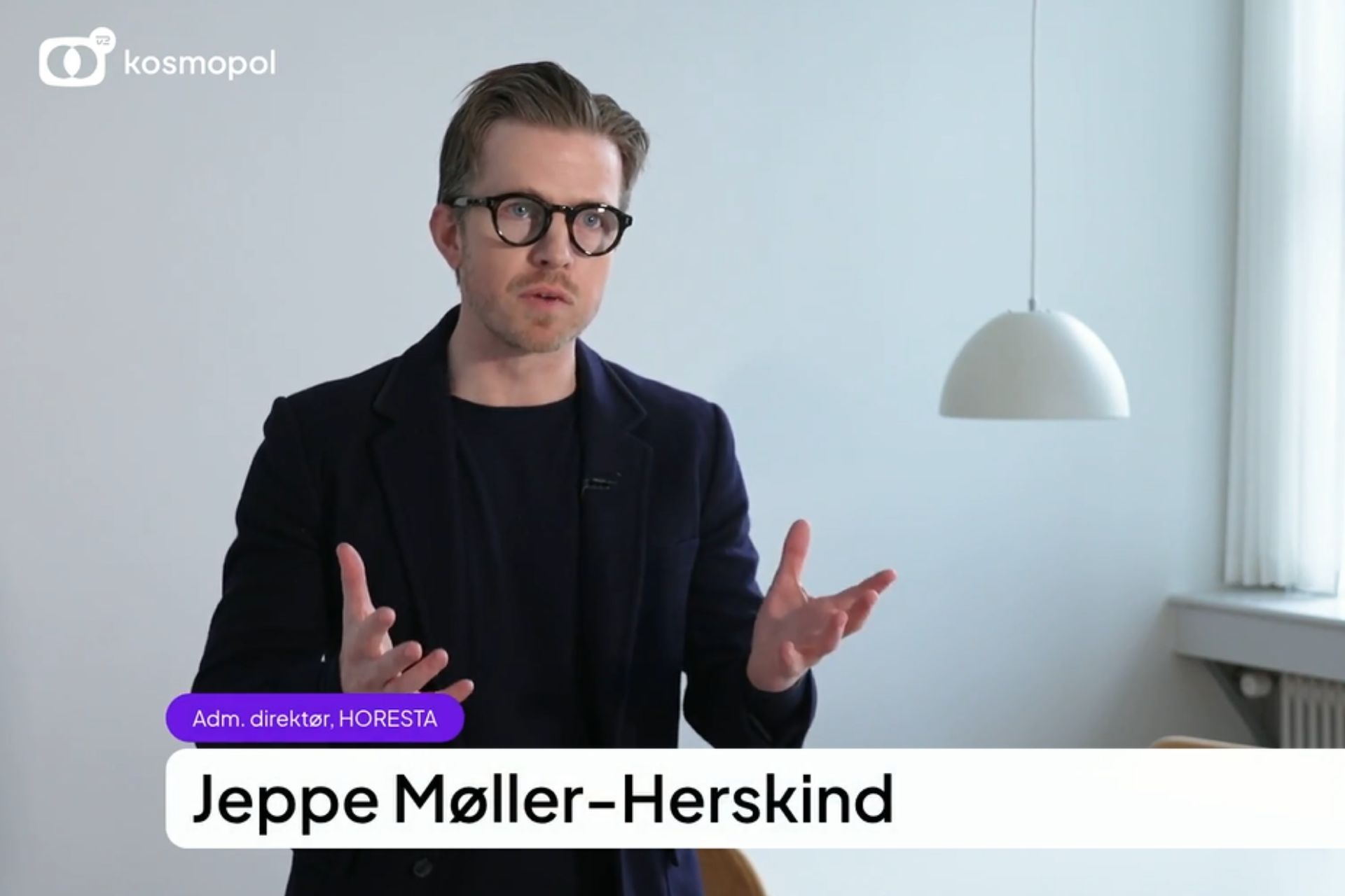 Adm. direktør Jeppe Møller-Herskind udtalte sig om hoteldebatten forud for mødet i Københavns Teknik- og Miljøudvalg til TV2 Kosmopol.