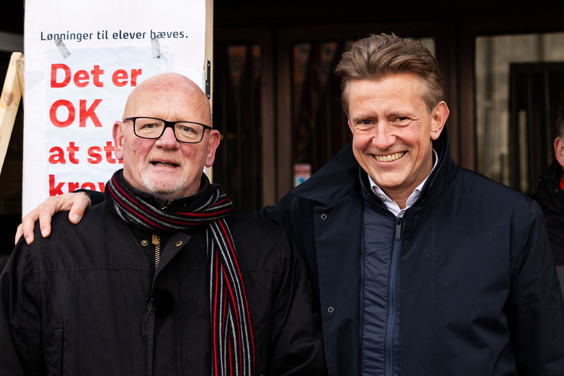 Gruppeformand John Frederiksen fra 3F (t.v.) og HORESTAs formand, Mads Friis. Foto: Joachim Rode.